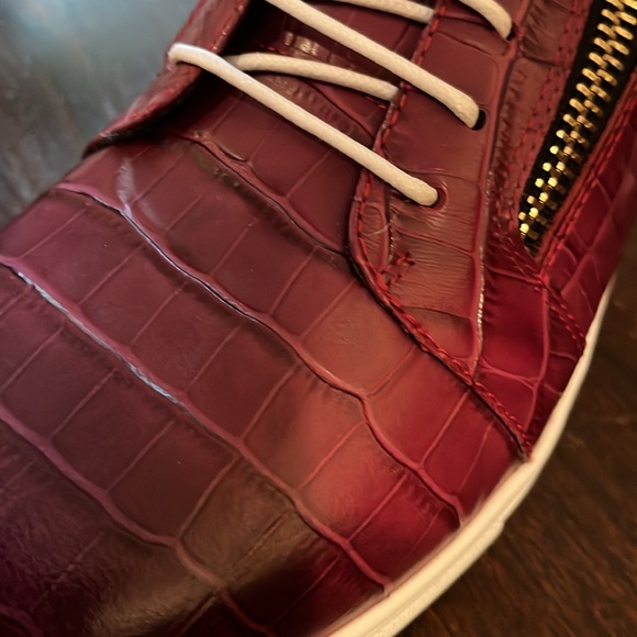 NWOT J75 by Jump Men's Zeus High-top Leather Sneaker with metal strap, size 9 - Picture 13 of 15